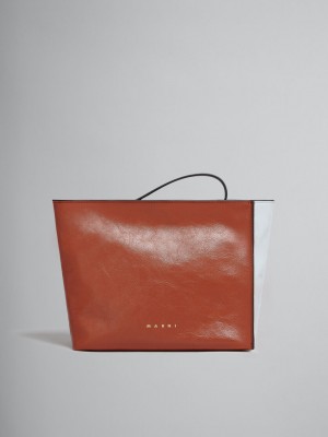 Marni Museo Soft Clutch Läder Bruna Vita Svarta | ESEHC95547